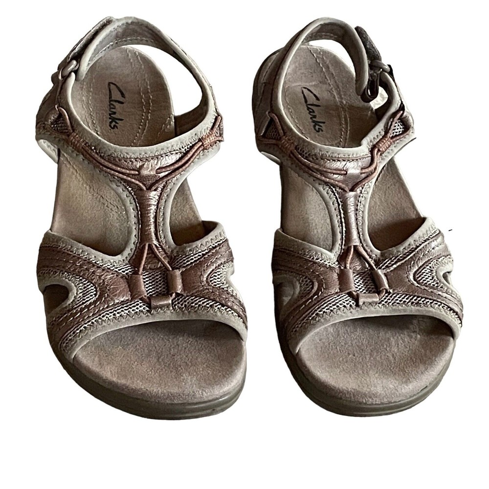Clarks In Motion Sandals Womens 7.5 Bronze Leather Beige Mesh Ankle Strap